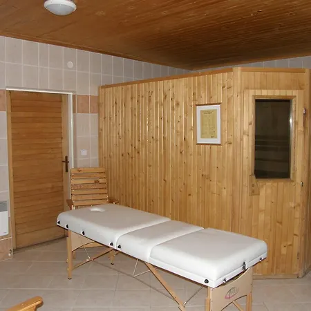 Hotel Certova Chata فندق