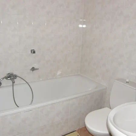 Hotel Certova Chata 3*